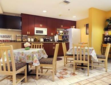 Hometown Inn & Suites Jacksonville Butler Blvd./Southpoint Ristorante foto