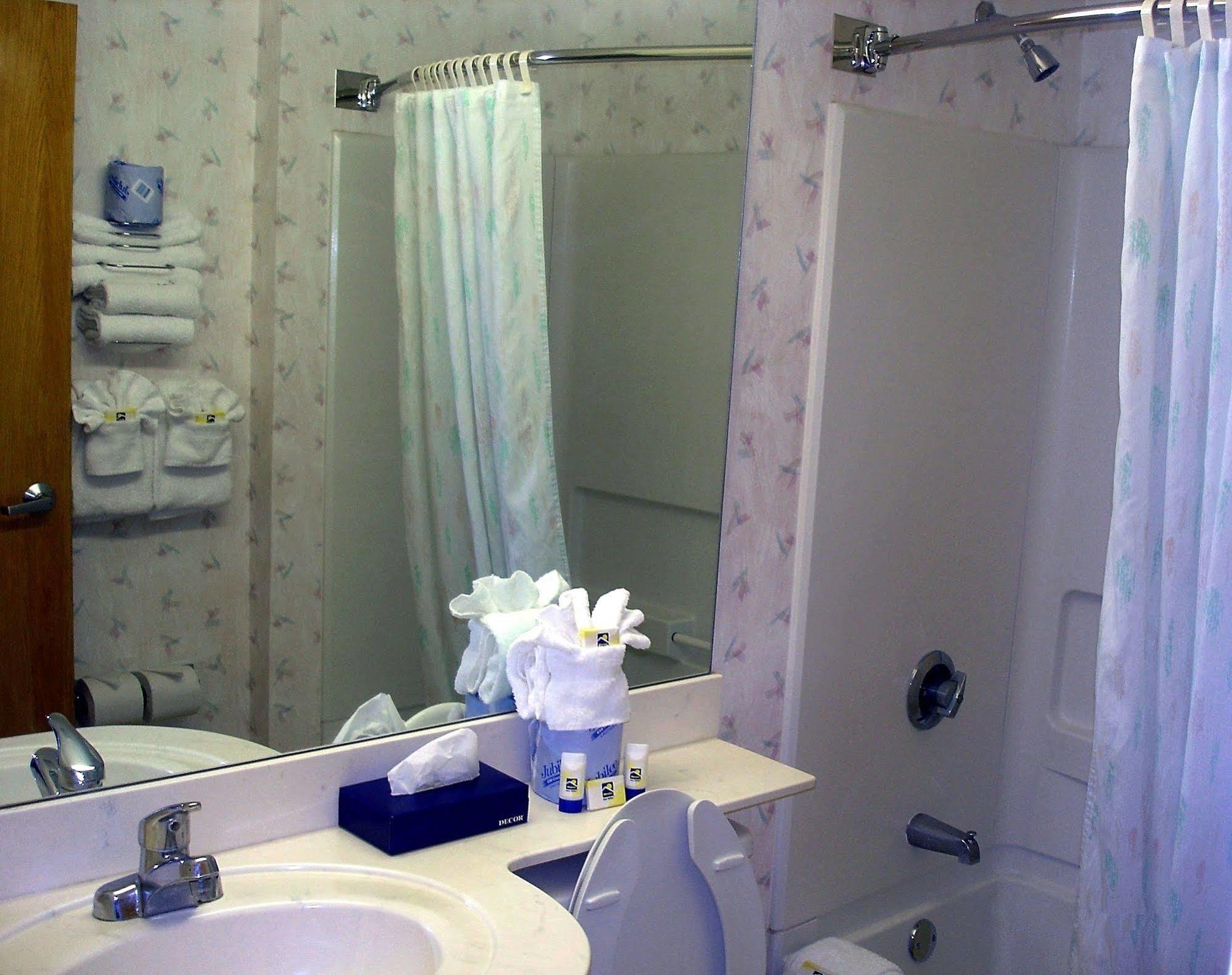 Hometown Inn & Suites Jacksonville Butler Blvd./Southpoint Camera foto